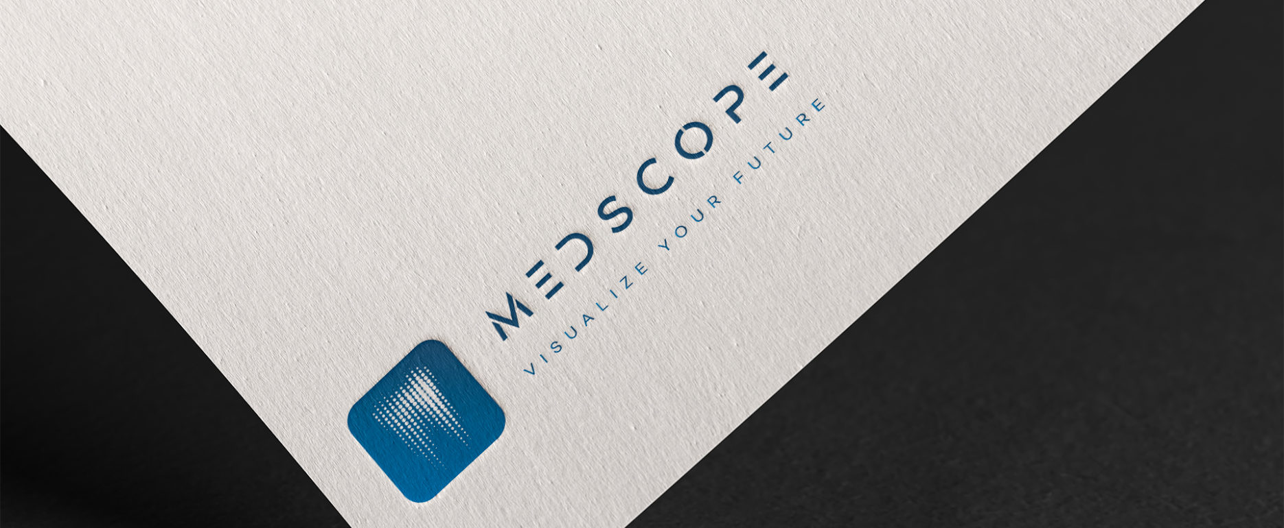 Logo Medscope sur une feuille de papier blanche