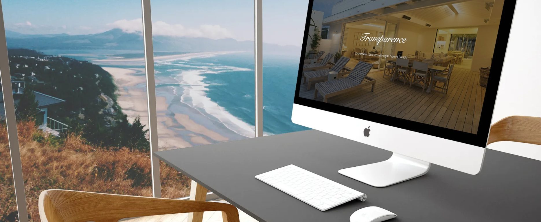 iMac posé sur un bureau allumé avec la page internet du site Transparence Immobilier